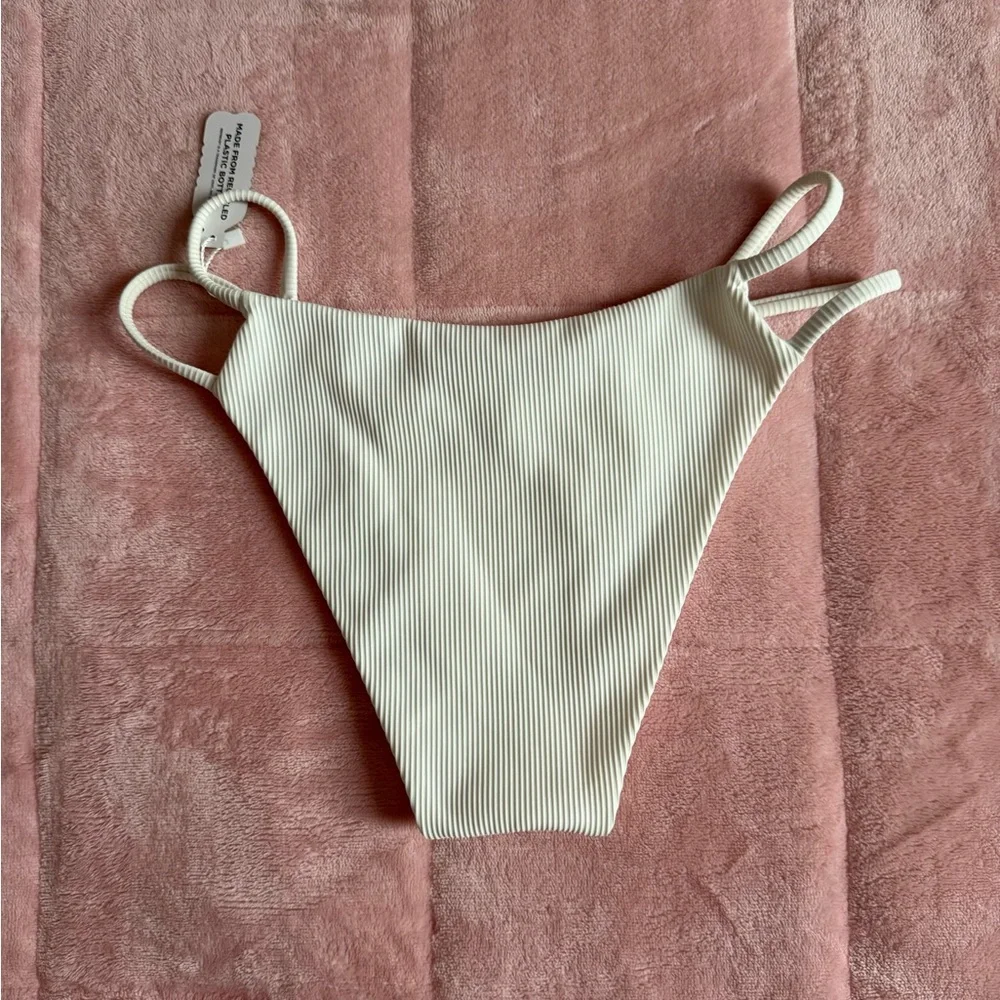 White Ribbed Bikini Bottom - Picture 3 of 3